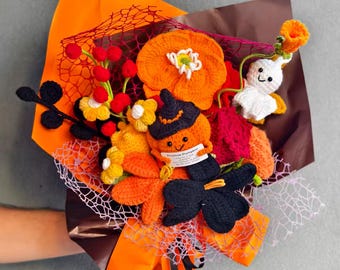 Gehäkelter Halloweenstrauß: Kürbis, Geist & Hexe