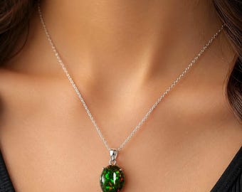 Pendentif en argent sterling 925 : cabochon d'opale noire (12,35 ct) - Bijoux faits main