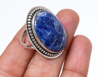 Anillo de sodalita azul, plata de ley 925 hecha a mano, joyería de piedras preciosas de estilo de diseño.