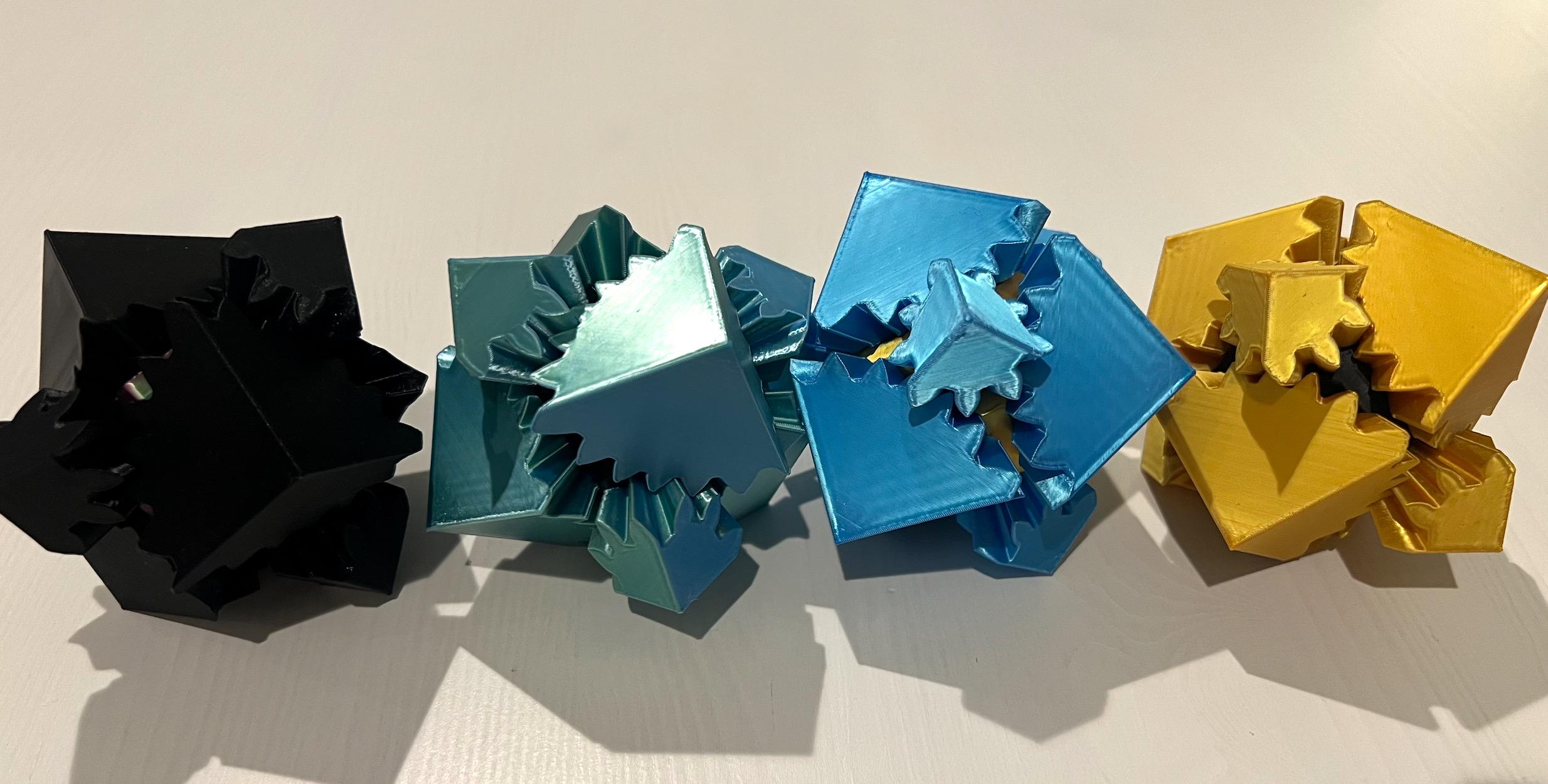 FIDGET CUBE 2-PACK: Rotating Multi-colored Gear Cube | Desk & Office ...
