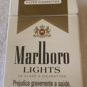 Vintage Marlboro Lights Filter Cigarette Paper Box Empty Cigarette Pack Zigaretten