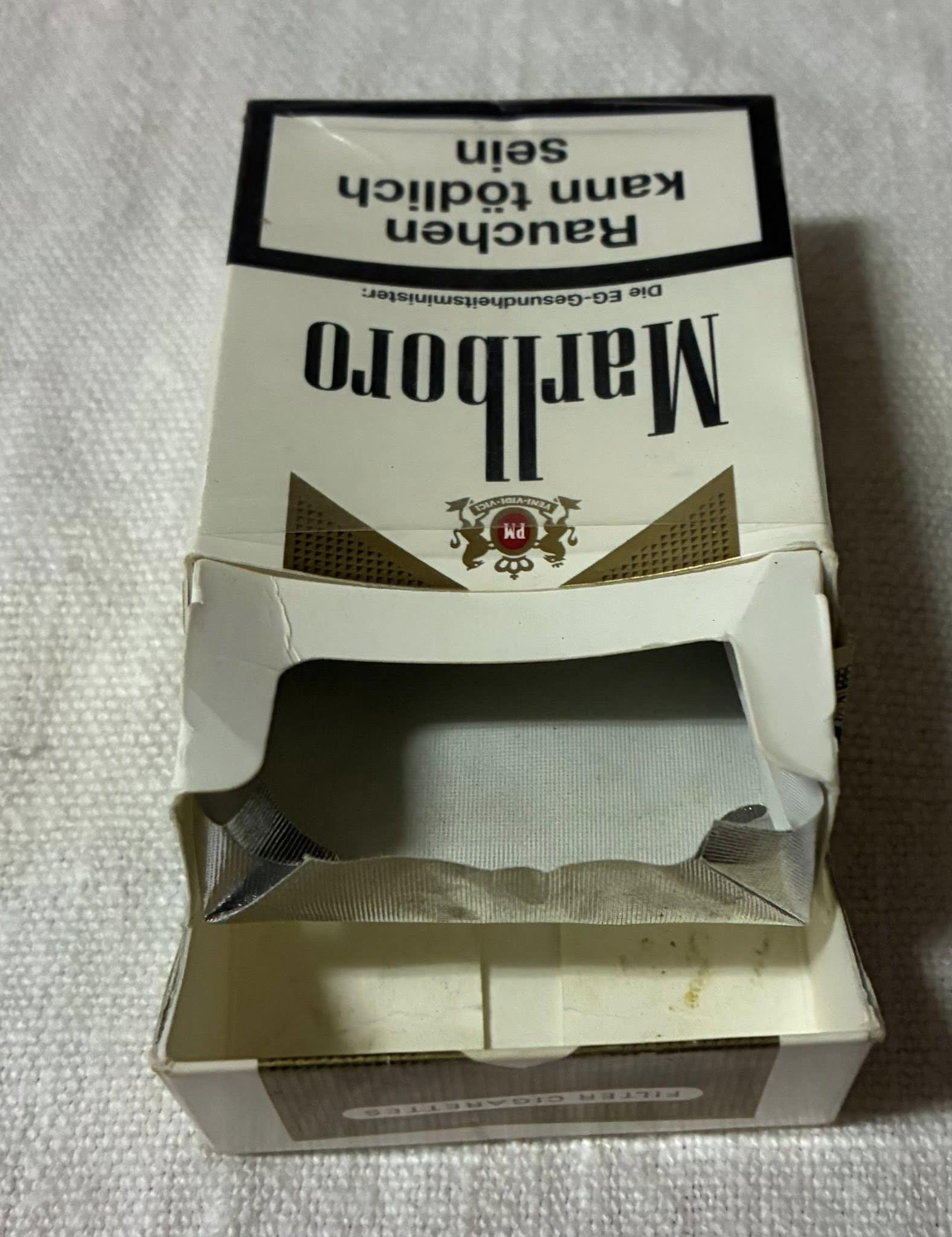 veni vidi vici marlboro cigarettes Vintage Marlboro Filter Cigarettes Empty Pack – German Warning Label –  Philip Morris EU – no tobacco included, iconic logo box, empty pack