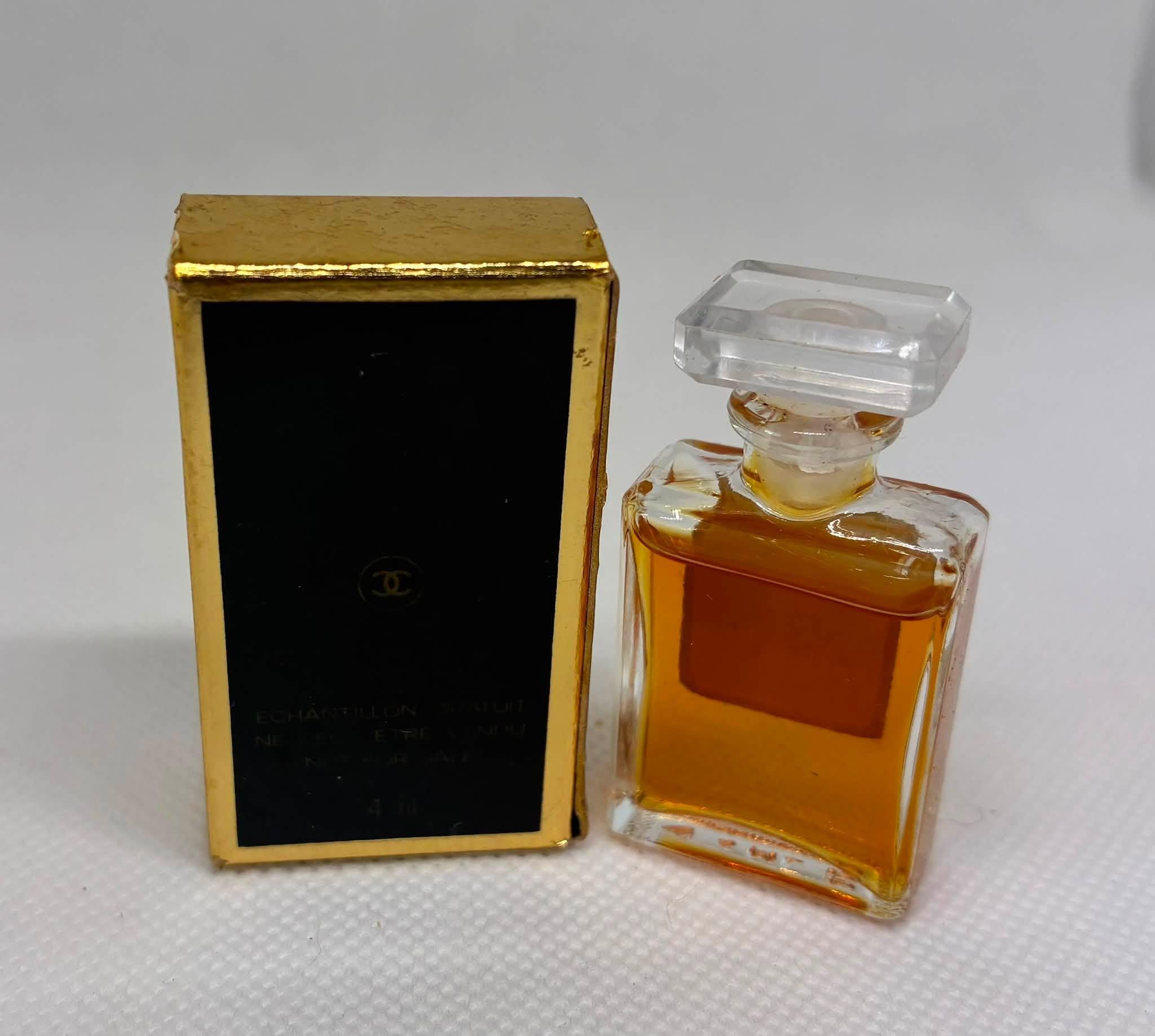 ヴィンテージ シャネル ココ ミニ香水 4ml – オードパルファム