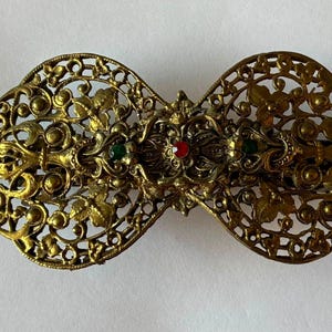 Horquilla grande de filigrana dorada vintage de 91 mm, adornada con diamantes de imitación, pinza para el cabello francesa, accesorio de metal estilo victoriano, artículo antiguo.