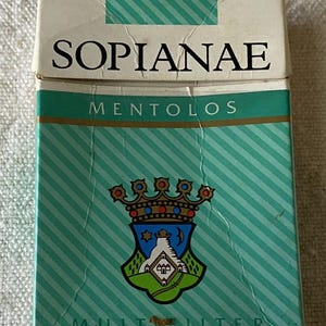 light green crown cigarettes Crowns Box 100's STEP Blue Light Smooth Herbal