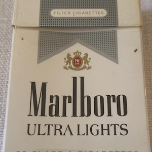 Vintage Marlboro Ultra Light Filter Cigarette Paper Box Empty Cigarette Pack Zigaretten
