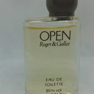 Open ROGER & GALLET Miniature Parfum Profumo Mini Mignon 7 ml 0.24oz 1990’s collectible bottle Full Men Perfume Fragrance