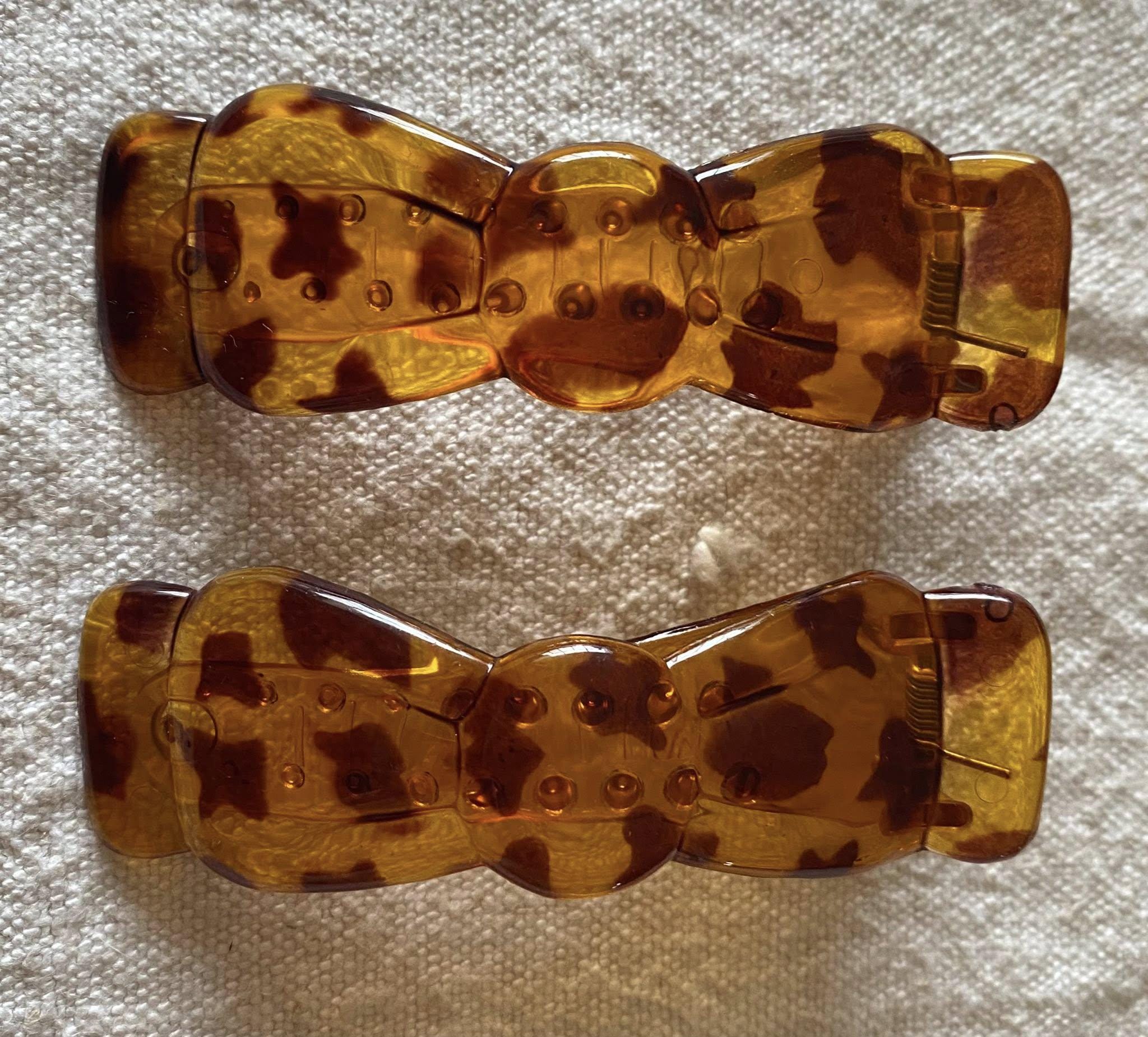 Vintage NOS Tilton & Cook Co. Tortoiseshell Hair Barrettes Set on card #3038 Tortoiseshell Barrette Set | Talbots main image 3