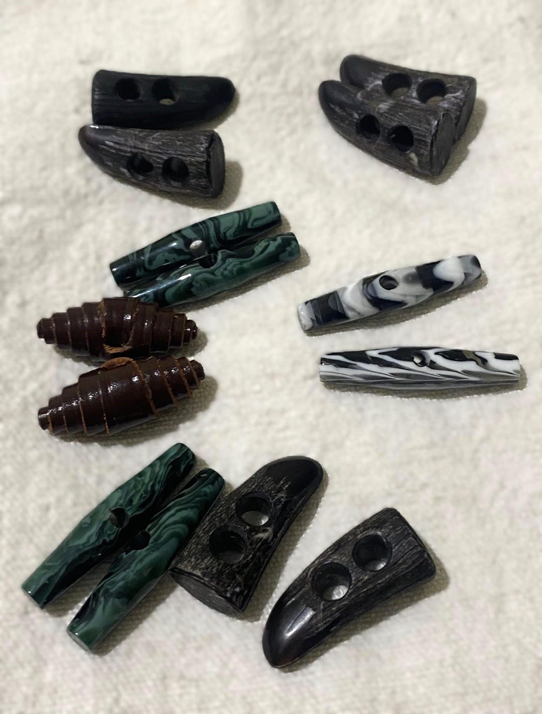 Vintage Toggle Buttons Lot – Mixed Plastic & Resin Toggles – 1980s ...
