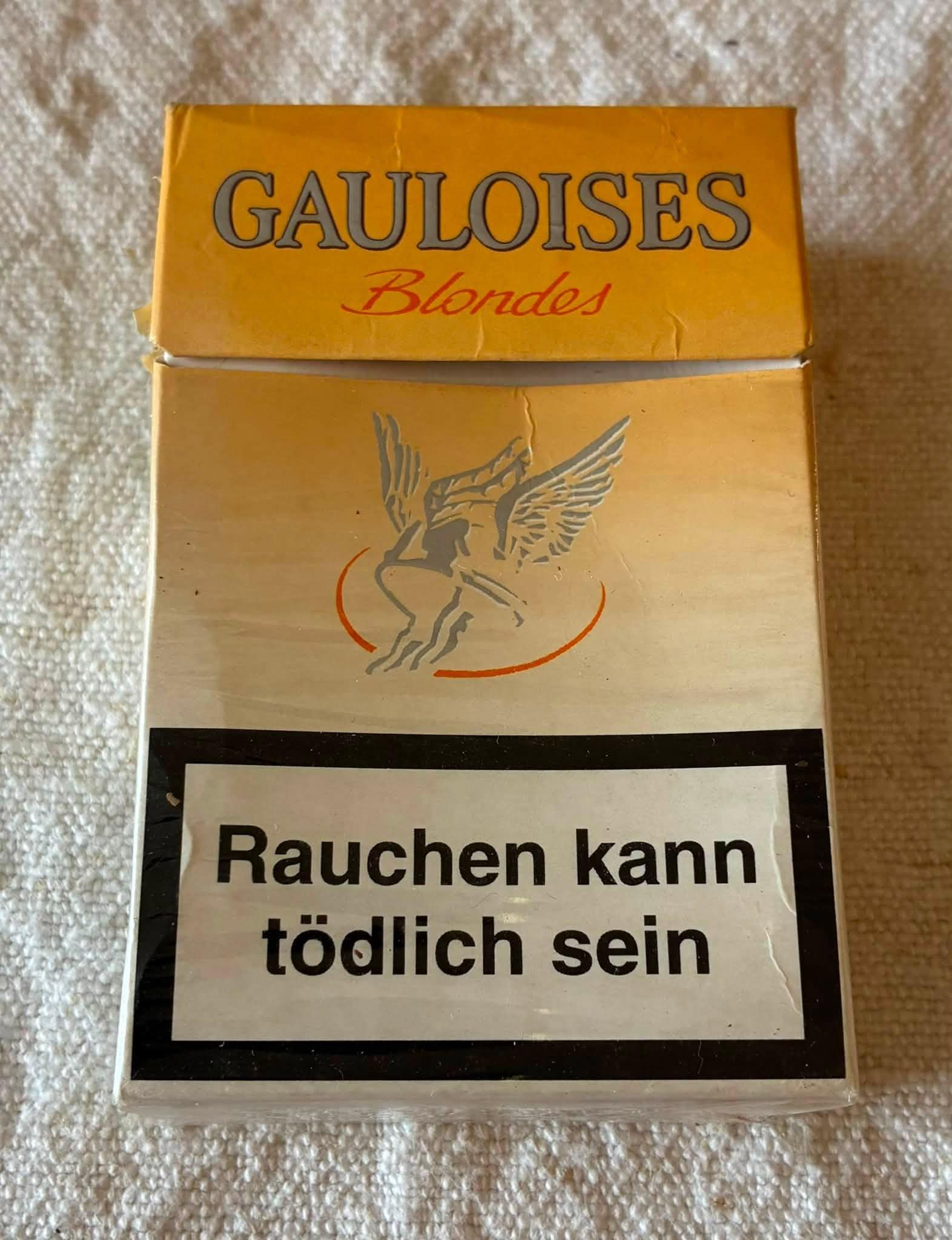 gauloise blonde cigarettes Playing Cards Single Card Old GAULOISES BLONDES Advertising Smoking A Gauloises Cigarettes - Etsy Finland
