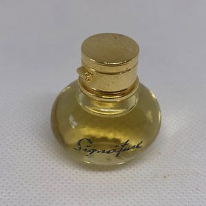 Perfume Signature para mujer de S.T. Dupont Miniatura Parfum Profumo Mini Mignon 5 ml 0.17 oz Botella coleccionable de 2000 ml Ful Perfume para mujer