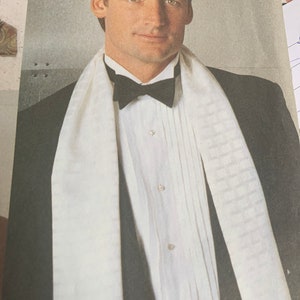 Vogue Men’s  Accessories 7104 Vogue accessory pattern Scarf ascot Tie bow tie cummerbund