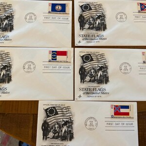 5 First Day Covers Postage Stamp Covers FDC 1976 State Flags of the US envelopes stamped not addressed 1976 dates FDC all different states
