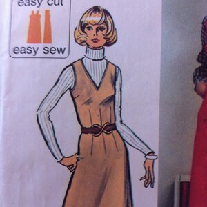 Vintage 70s Pattern Simplicity No. 5353 Size 12 Jiffy Knits Jumper in Two Lengths KNITS Easy Simple to Sew Jumper 70s 1972