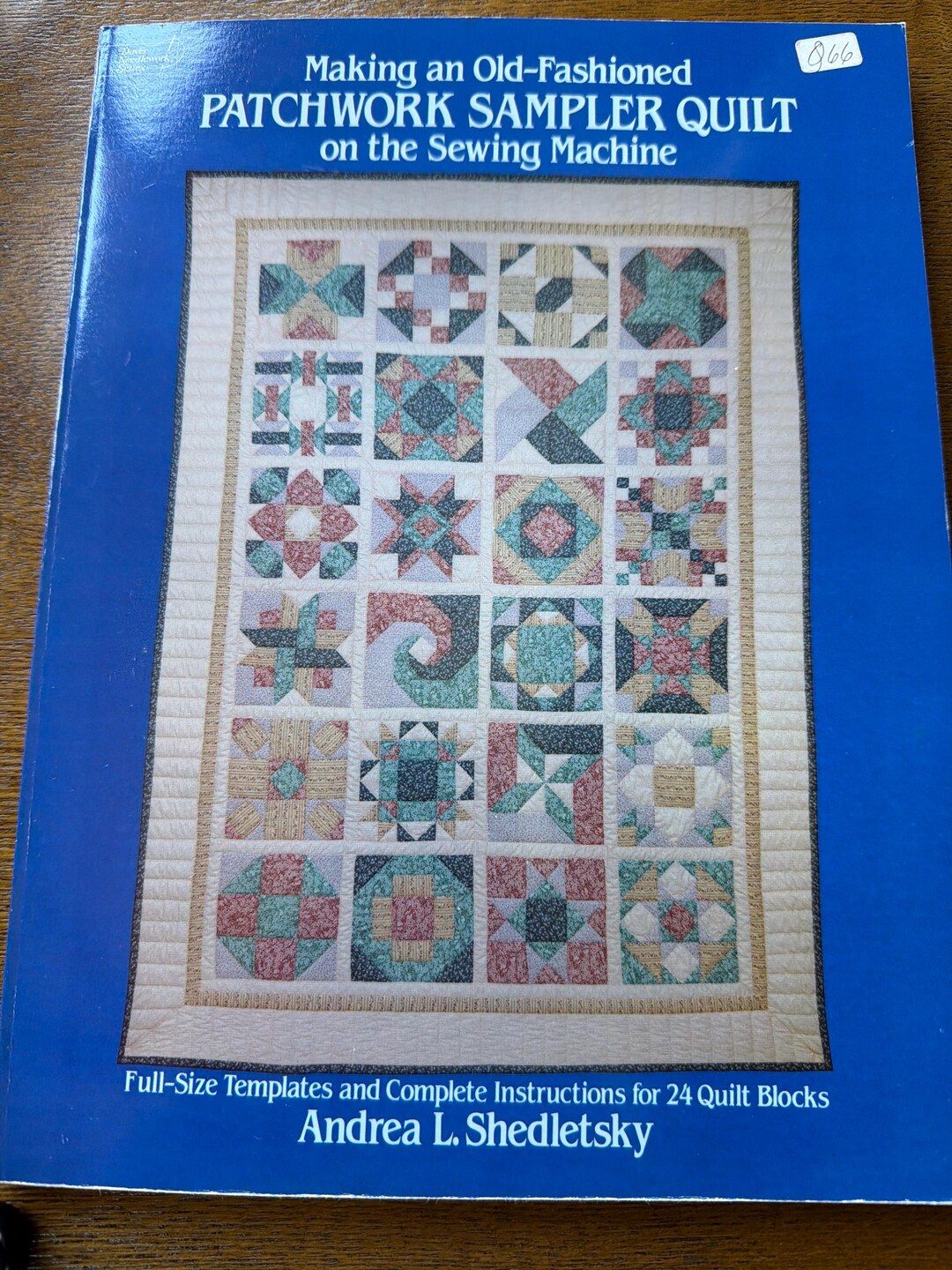 Making an Old-fashioned Patchwork Sampler Quilt on the Sewing Machine ...