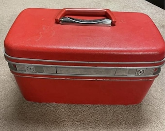 Samsonite Silhouette Train Makeup Luggage Case Red 1960's Vintage