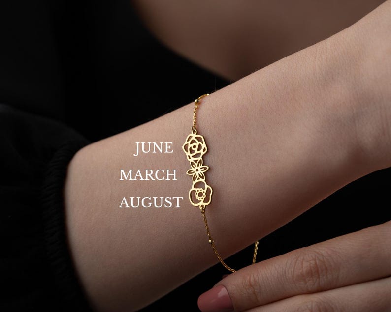 Personalized Family Bracelet with Multiple Birth Month Flowers Custom Kids Birth Flower Bracelet Dainty Floral Bracelet with Multiple Charms