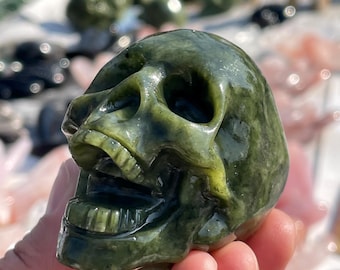 Calavera de cristal de jade verde tallada a mano de 5 cm (2 pulgadas), decoración para el hogar
