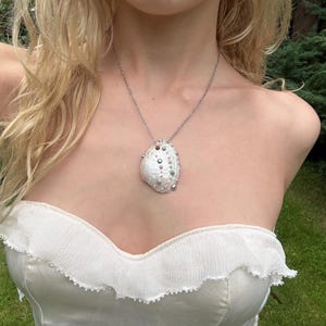 Pure Heart - Seashell pendant jewelry - Mermaid Dream Collection