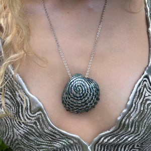 Bewitching You - Seashell pendant jewelry - Siren&#39;s Lament Collection