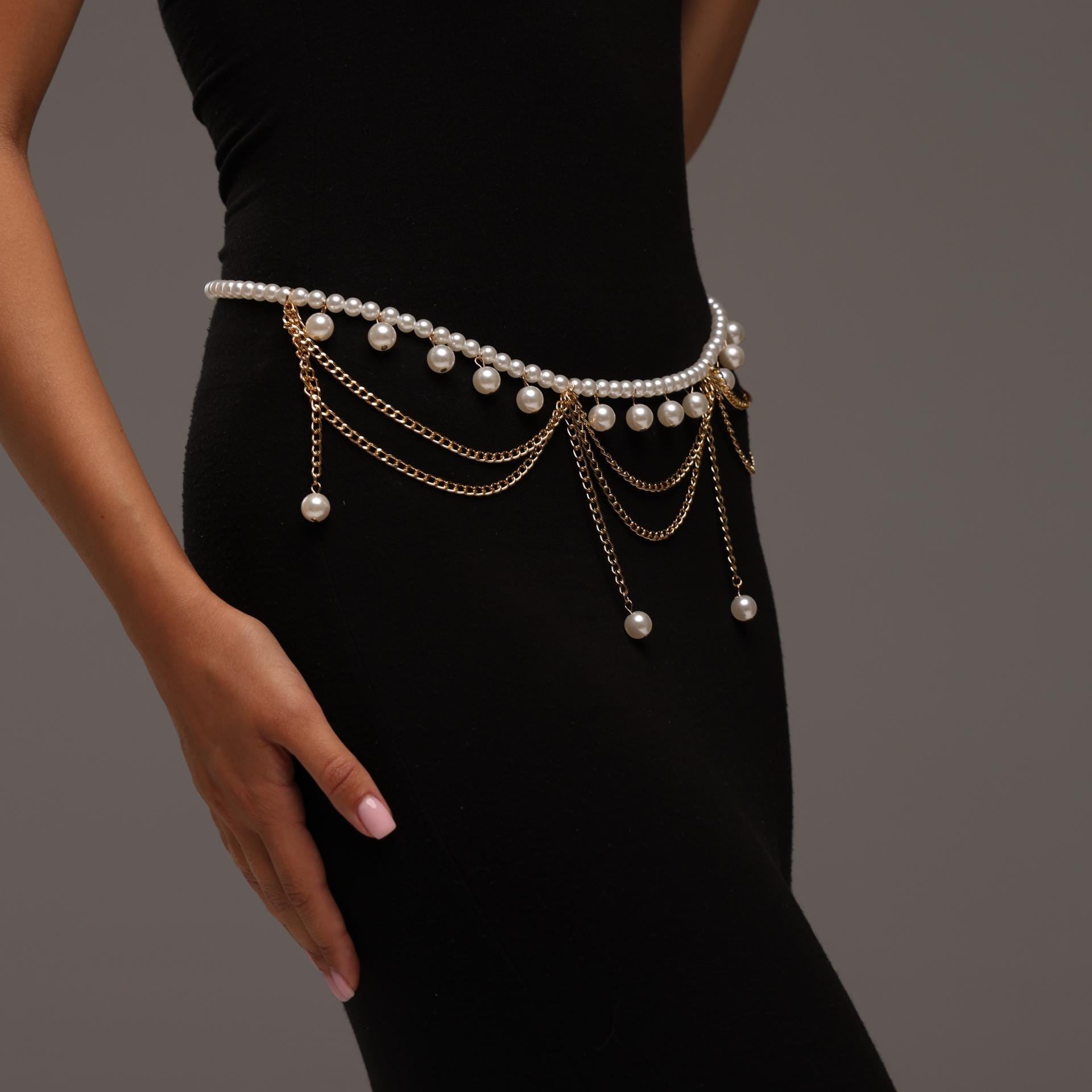 Brand New Stylish & Beautiful Faux Pearl Chain Waist Belt Amazon.com: Wriidy Pearl Belt White Women Wasit Chain  main image 3