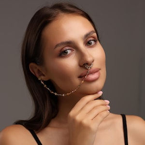Heart nose chain, Nose ring chain, Nose to ear cuff, Nose cuff no piercing, Nose to ear chain, Fake nose ring gold, Ear to nose chain