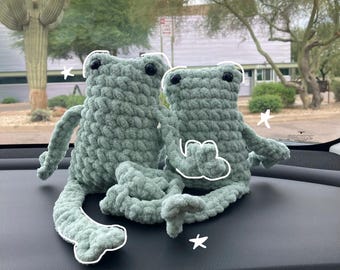 Langbenige Frog-knuffel - gehaakte Froggy Friend met lange poten