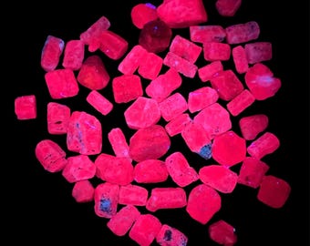 200 CTs Raw Fluorescent Ruby Crystal Specimen | Natural Rough Ruby Stone | Collector Grade Mineral
