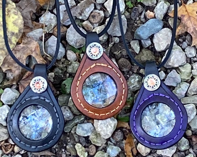 Deluxe Celtic Magnifying Lens Necklace