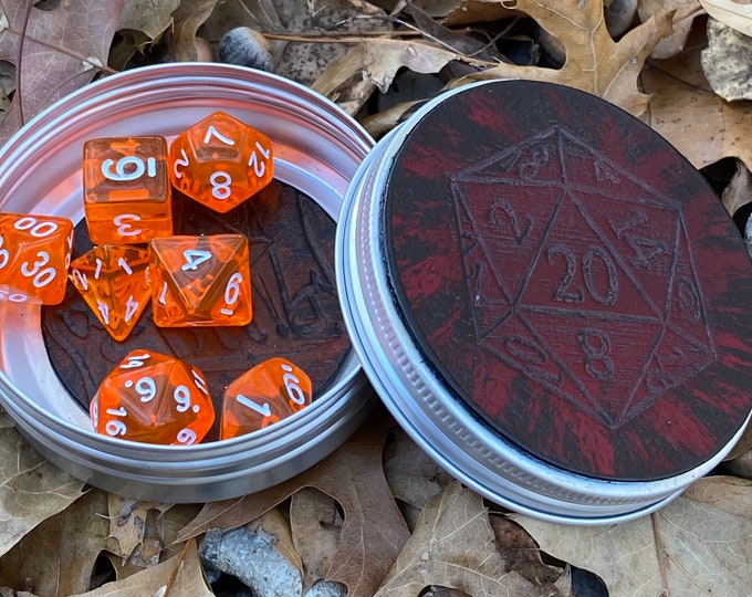 Metal and leather dice tin, includes dice