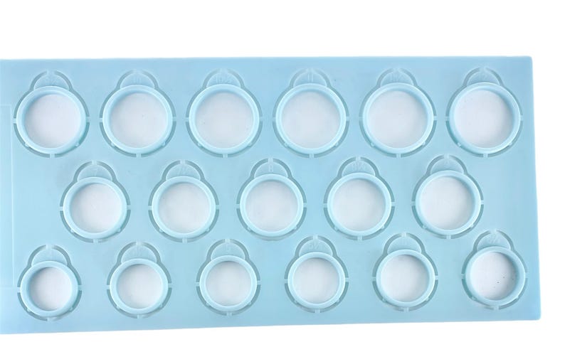 Ring Size Finder Ring Sizer 4 through 12 Plastic immagine 4