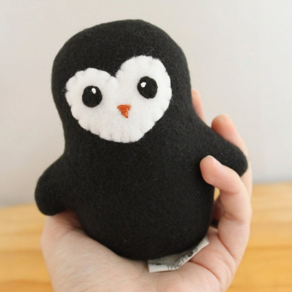 Tiny Penguin Plushie - Pip