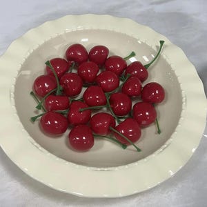 20 Stück nur 6,99 Dollar Glänzende Lebensechte Kunstkirschen • Künstliche Frucht Decor Prop