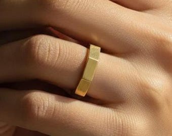 Anillo geométrico minimalista dorado, anillo ajustable de latón.