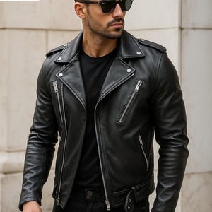 Classic Rider&#39;s Choice - Genuine Lambskin Leather Motorcycle Jacket for Men