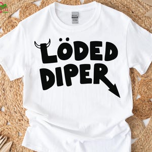 Matematiklärare-t-shirt, Loded Diper-t-shirt, Världsbokdagen 2026-t-shirt, Crayon Lover-t-shirt, Crayon Book Day-t-shirt, En mes dagbok-t-shirt