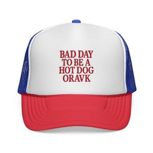 Funny Hot Dog Graphic Tee: BBQ Lover&#39;s Humorous T-Shirt