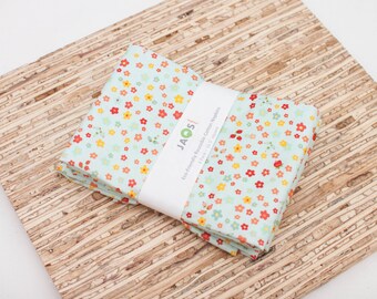 Large Cloth Napkins - Set of 4 - (N1662) - Little Flowers Light Aqua Modern Reusable Fabric Napkins