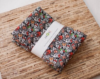 Large Cloth Napkins - Set of 4 (N9935) - Tribal Feathers Gray Modern Reusable Fabric Napkins
