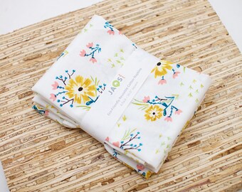 Large Cloth Napkins - Set of 4 - (NC726) - Bungalow Yellow Floral Toss Reusable Fabric Napkins