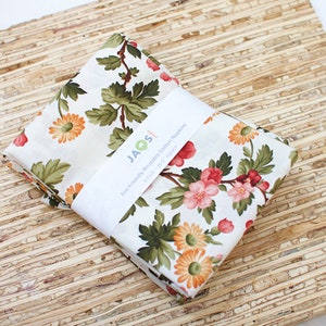 Large Cloth Napkins - Set of 4 - (NA393) - Floral Vine Blooms Modern Reusable Fabric Napkins