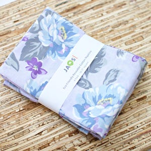 Large Cloth Napkins - Set of 4 - (N7375) - Lavender Floral Reusable Fabric Napkins