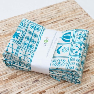 Large Cloth Napkins - Set of 4 - (N1448) - Aqua Scandinavian Modern Reusable Fabric Napkins