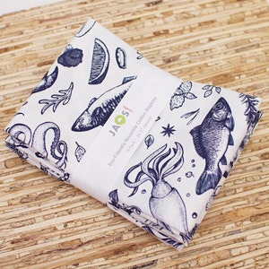 Large Cloth Napkins - Set of 4 - (NE330) - Seafood Sea Life Blue on White Modern Reusable Fabric Napkins