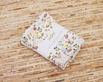 Small Cloth Napkins - Set of 4 - (NG535s) - Forest Walk Floral White Fabric Napkins