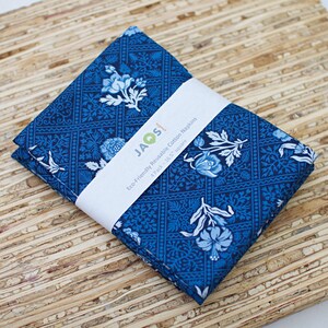 Large Cloth Napkins - Set of 4 (NE407) - Blue Floral Toss Grid Fabric Napkins