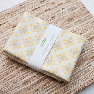 SALE - Large Cloth Napkins - Set of 4 - (N3252) - Yellow Star Burst Prism Modern Reusable Fabric Napkins