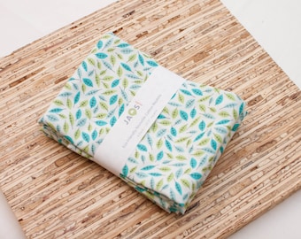 Large Cloth Napkins - Set of 4 - (N7738) - Aqua Green Leaves Modern Reusable Fabric Napkins
