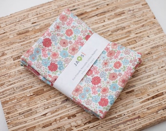 Large Cloth Napkins - Set of 4 (N6587) - Little Blue Pink Blossoms Reusable Fabric Napkins