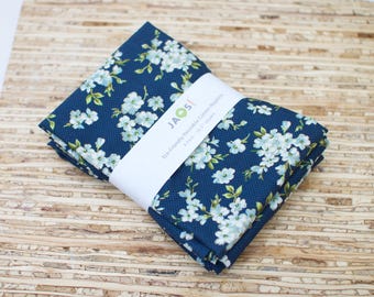 Large Cloth Napkins - Set of 4 (ND290) - Small Lt Blue Flowers on Blue Fabric Napkins
